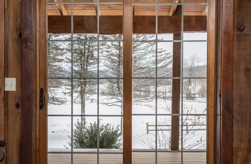Lakeville House | Chickadee Pines at Secluded Cabins