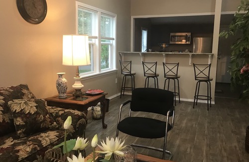 Stillwater House | Chirping Bird House ,near downtown newly remodeled