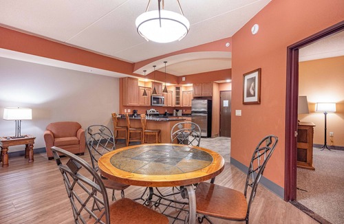 Wisconsin Dells Apartment | Chula Vista Resort Condo
