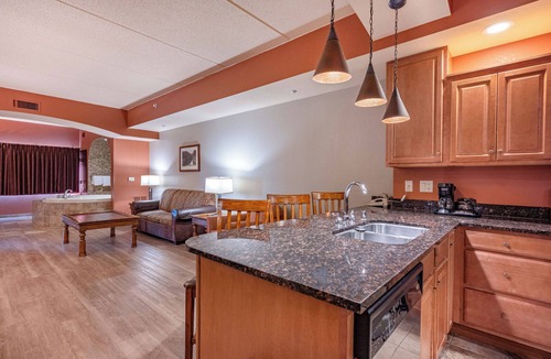 Wisconsin Dells Apartment | Chula Vista Resort Condo