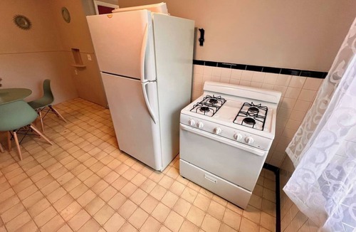 Westwood Apartment | Cincy Furnished Stays Joyful King 1 Bed Apartment 13 Minutes to Downtwn