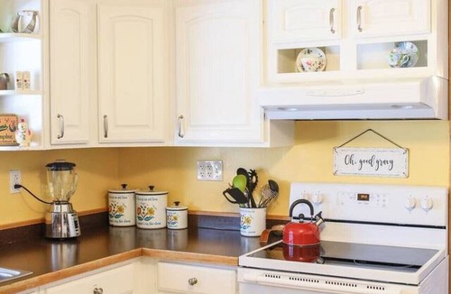 Miles City House | Circle H Farmhouse Retreat