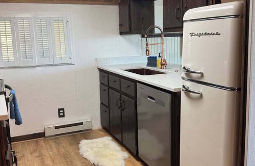 Clam River House | Clam Lake Waterfront Cottage w/Kayaks