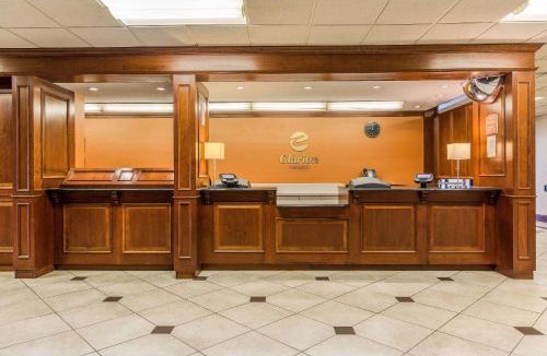 Minot Hotel | Clarion Hotel Convention Center