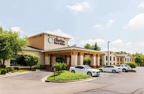 Pike Hotel | Clarion Inn & Suites Northwest