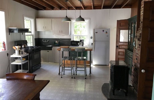 Peaks Island Cottage | Classic Island Cottage