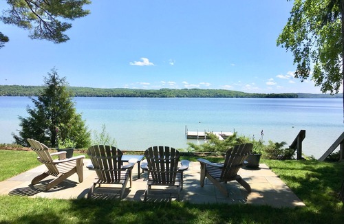 Leland House | Classic Lakefront 5 BR House on N. Lake Leelanau