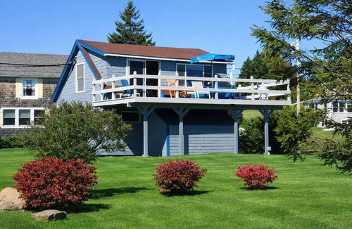 Mid-Coast and Islands Cottage | Classic Maine Cottage with astonishing views located within walking distance to Cedar Beach!