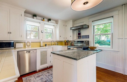 Boothbay Harbor House | Classic New England Retreat in the Heart of Boothbay Harbor