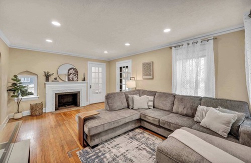 South Euclid House | Classic Tudor Getaway |Fireplace|Parking|Workspace