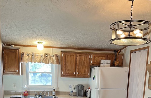 St. Helen Cottage | Clean 3 Bedroom 2 Bath With trail access within walking distance