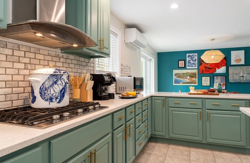 Lamoine House | Close to Acadia NP/Bar Harbor! Hot Tub-Sauna-Gameroom-Fire Pit-Pet Friendly!