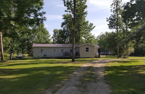 Baudette House | Close to Wheeler's Point Boat Launch!