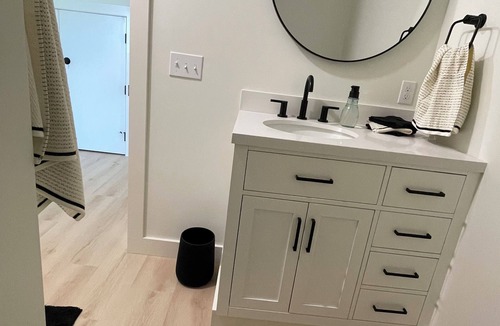 Biddeford House | Coastal 4BR Retreat Minutes from Biddeford Beaches