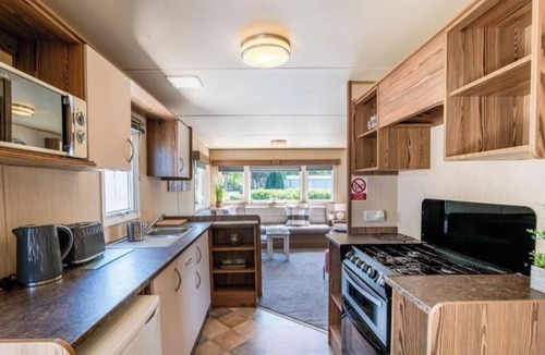 Port Seton House | Coastal Caravan Family Escape Near Edinburgh at Seton Sands