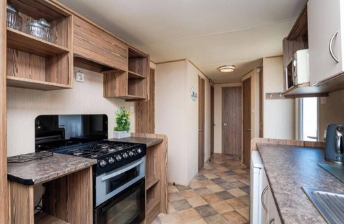 Port Seton House | Coastal Caravan Family Escape Near Edinburgh at Seton Sands