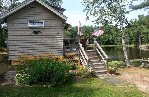 Isle of Springs Cottage | Coastal Cottage - Panoramic Views - Pond & Nature