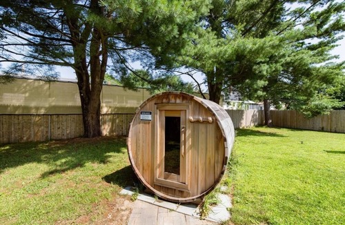 Scarborough House | Coastal Retreat - Sauna, Hot Tub & Swim Spa - Near Beaches and Downtown Portland