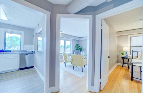 Nelson Apartment | Coastal Vibes - Apt E