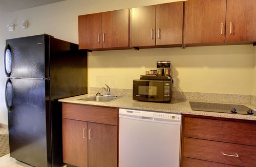 Rugby Hotel | Cobblestone Inn & Suites - Rugby