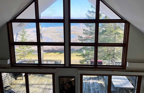 Salsbury Cove Ski Chalet | Cole Cottage - waterfront chalet-style 2BR, weekly or monthly near Bar Harbor