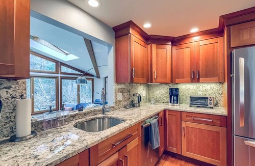 West Falmouth House | Colonial Ave · Biking and Beach Cape Paradise