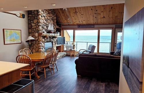 Two Harbors House | Come experience the panoramic majesty & serenity of Lake Superior!