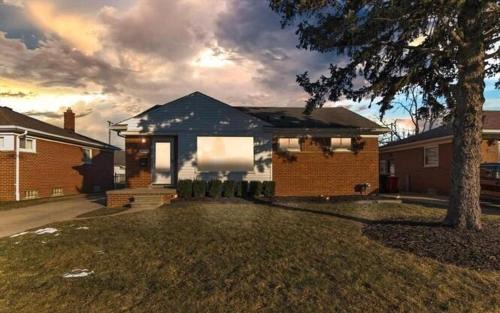 Roseville House | Comfort at the Ville