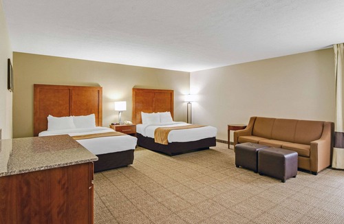 Henderson Hotel | Comfort Inn Henderson - Evansville South