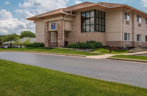 Okemos Hotel | Comfort Inn Okemos - East Lansing