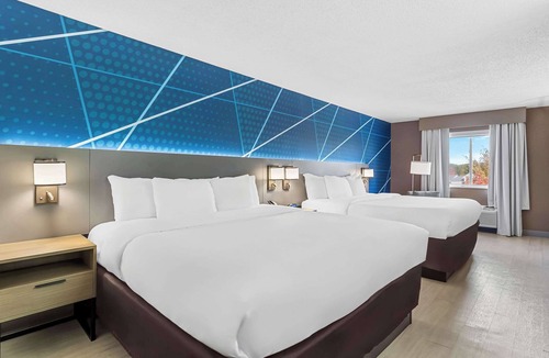 Painesville Hotel | Comfort Inn Painesville - Concord