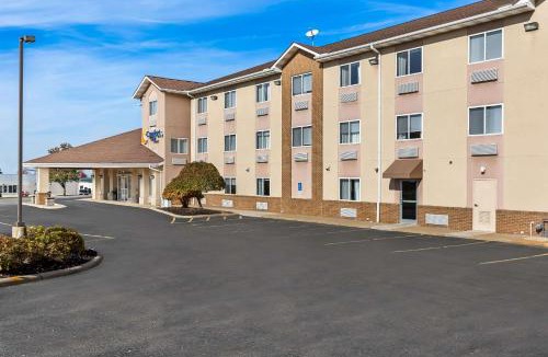Painesville Hotel | Comfort Inn Painesville - Concord