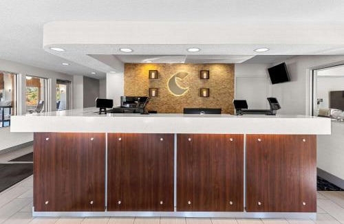 Painesville Hotel | Comfort Inn Painesville - Concord