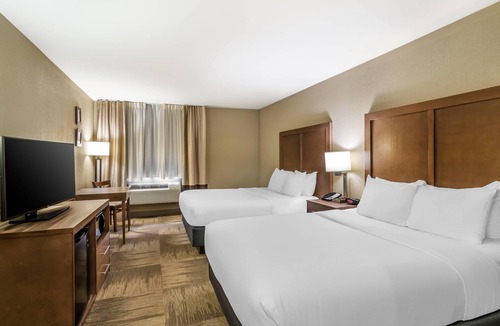 Sedalia Hotel | Comfort Inn Sedalia Station