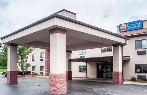 Hamburg Hotel | Comfort Inn & Suites Hamburg