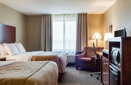 Watford City Hotel | Comfort Inn & Suites Watford City