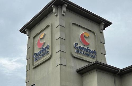Beckett Ridge Hotel | Comfort Inn & Suites West Chester - North Cincinnati