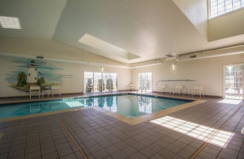 Fond du Lac Hotel | Comfort Inn