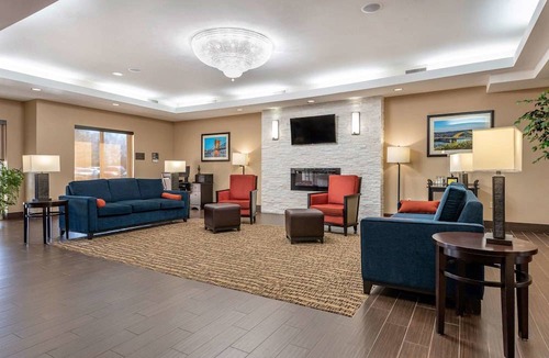 Mount Saint Joseph Hotel | Comfort Suites Cincinnati Airport