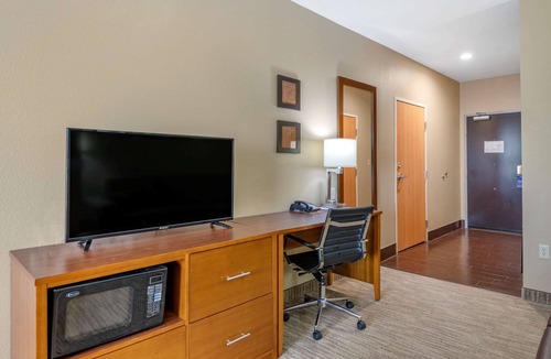 Lubbock Hotel | Comfort Suites University