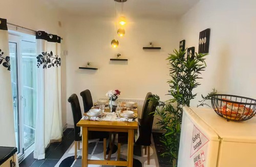 North Shields House | Comfortable 2-Bed Flat in Heart of Tyne & Wear - Pass the Keys