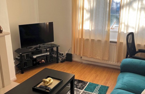 North Shields House | Comfortable 2-Bed Flat in Heart of Tyne & Wear - Pass the Keys