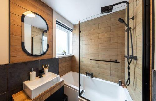 King's Park House | Comfortable 3-Bed Home, Glasgow