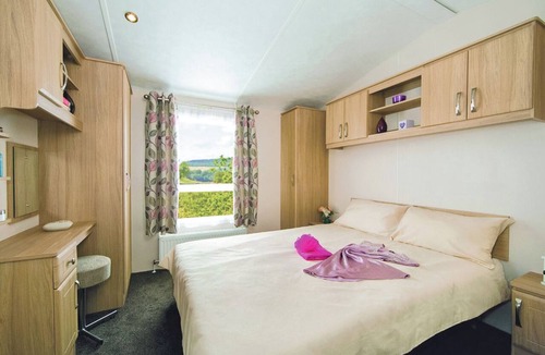 Hexham House | Comfortable and spacious 12ft-wide caravan with one double and one twin.