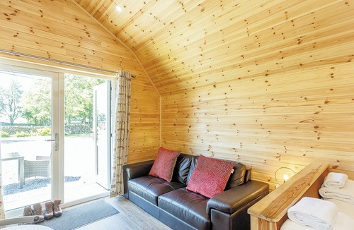 Hawes Cottage | Comfortable pod perfect for short stays for couples with a sense of fun.