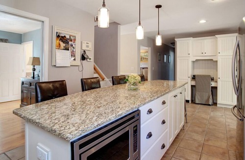 Sandwich House | Comfortable Sandwich Home with Pool RPAM014