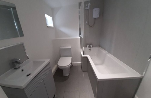 Middlesbrough Apartment | Comfy 3 bedrooms Apartment at Kexgill