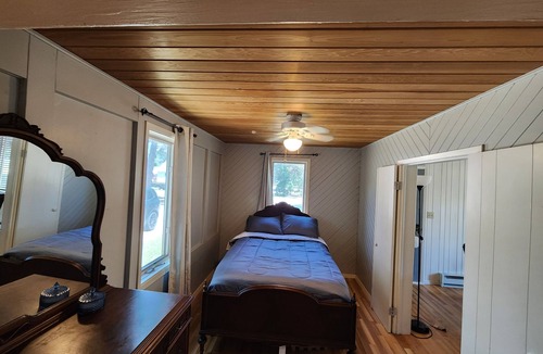 Menahga House | Comfy House near Lake Access