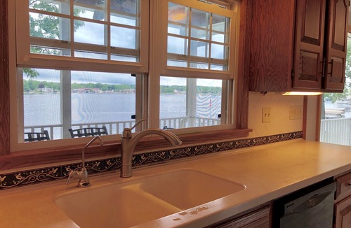 Conneaut Lakeshore House | Conneaut Lake, PA 5 Bedroom Lakefront Home with 100' of Frontage and Dock