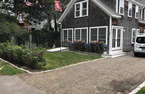 Biddeford Pool House | Contemporary Cottage in Biddeford Pool